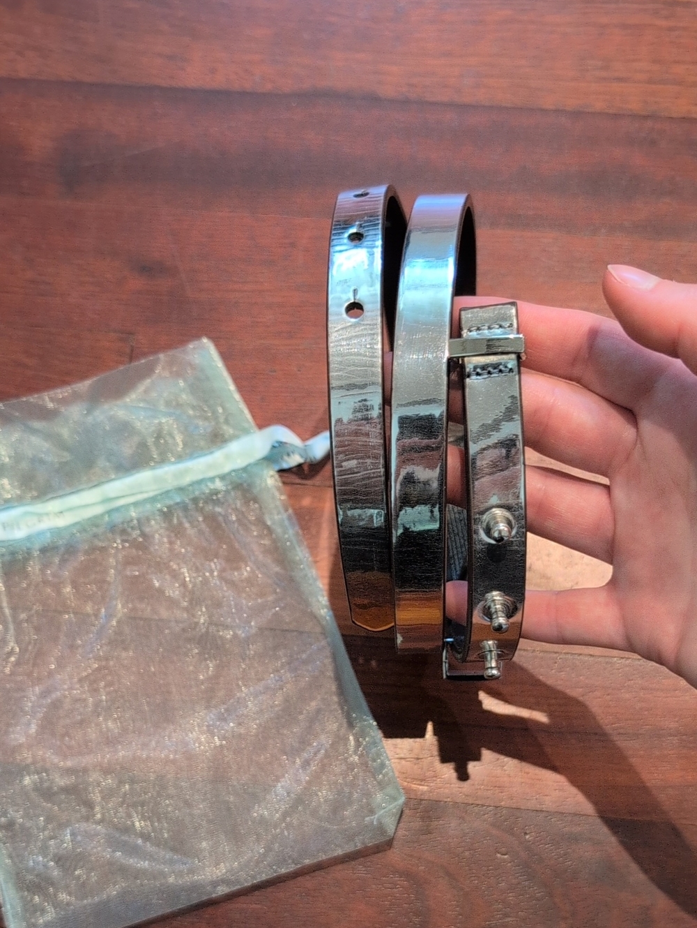 Women's Metallic Silver Belt Size Small
